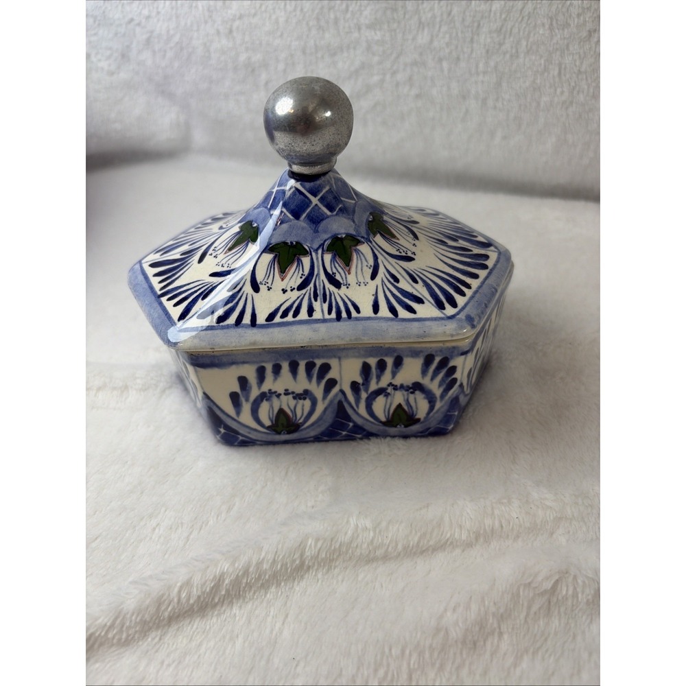 Vintage 90s Mexican Talavera Hexagonal Ceramic Trinket Box Lidded Jewelry Dish - Picture 2 of 15